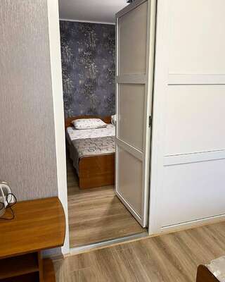 Гостиница Век Анапа Улучшенный четырехместный номер-5